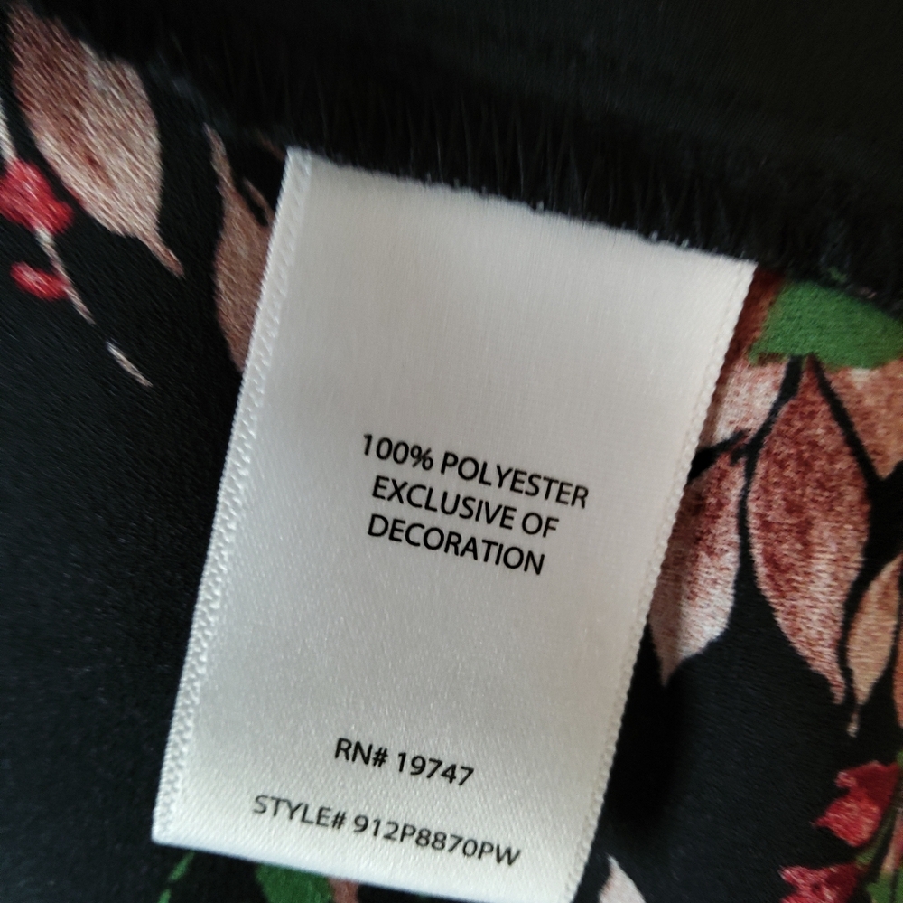 The Pioneer Woman Black and Red Floral Open-Front Kimono - Picture 10 of 10